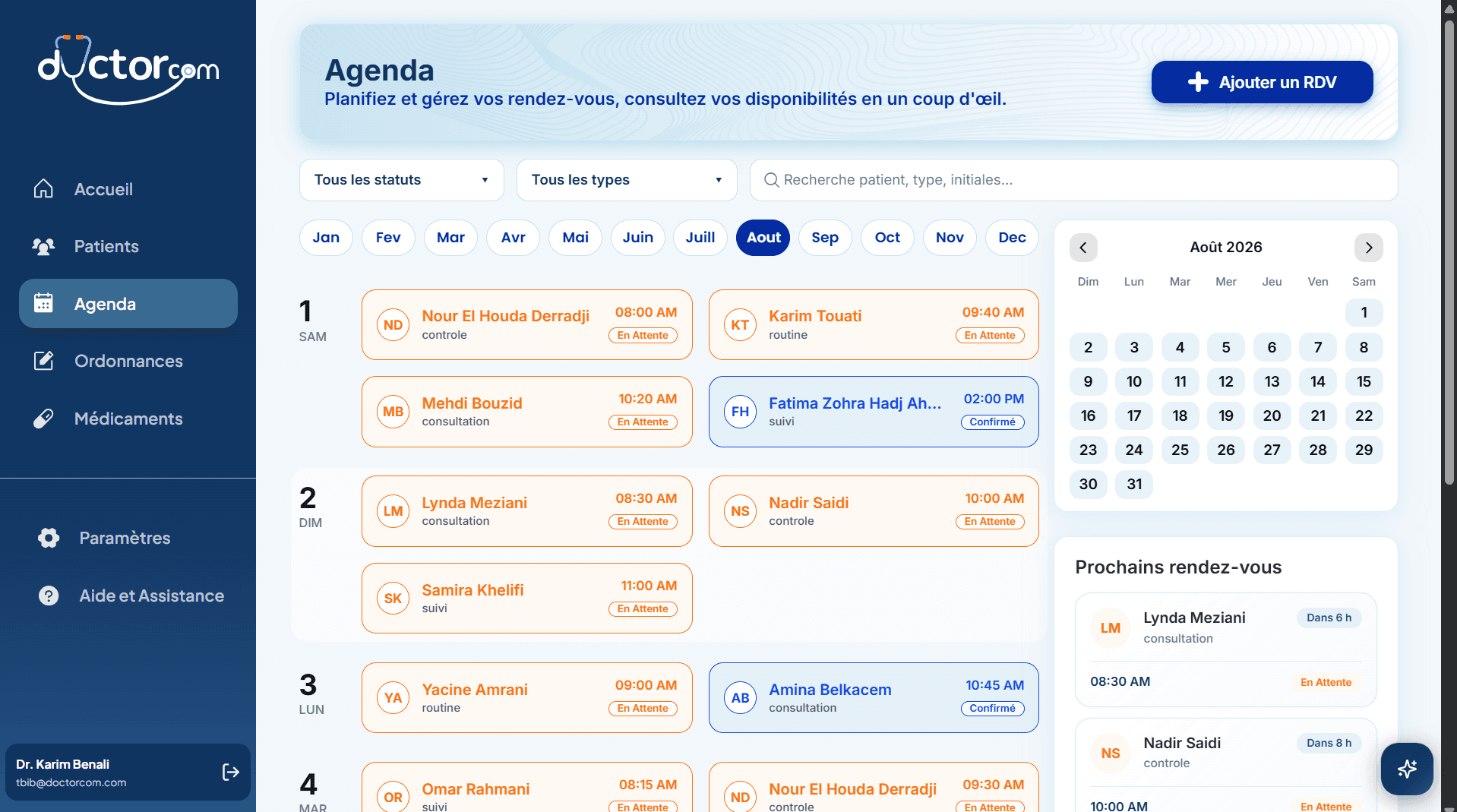 DoctorCom Agenda interface showing calendar and appointments